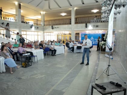 Предложения по развитию сферы здравоохранения были озвучены на отраслевой сессии в Череповце