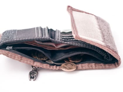 Лихие 90-е возвращаются: грядет новая волна девальвации – сбережения россиян в январе превратятся в пыль?