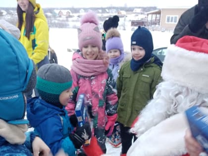 Новый год приходит