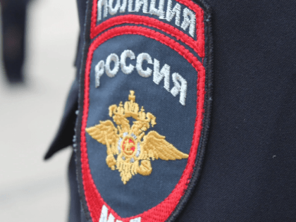 В череповецком магазине судимый снял с манекена шубу за 30000 рублей