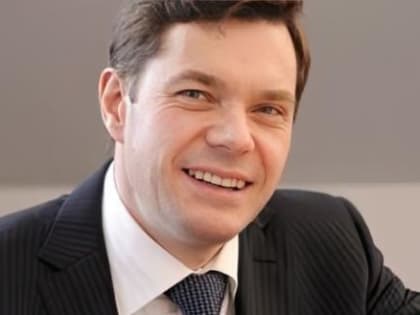 Осеннее обострение: Алексея Мордашова записали в «партию позорного мира»