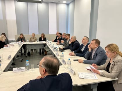 Состоялась встреча под руководством первого заместителя Губернатора области Дмитрия Горбачева и актива Союза промышленников и предпринимателей Вологодской области