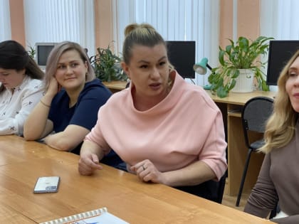 Новый арт-объект и благоустройство памятника - молодые парламентарии Верховажского округа представили свои проекты на дискуссионном клубе