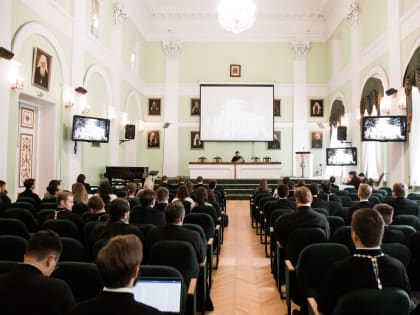 Студент Вологодской семинарии принял участие во всероссийской научно-богословской конференции 