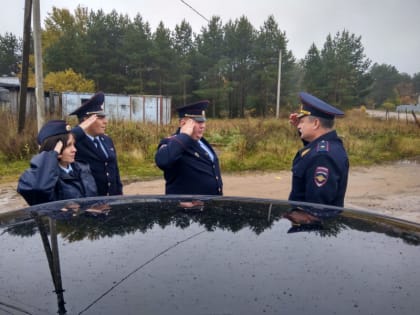 В Устюженском районе Виктор Пестерев принял участие в отчете перед населением участкового уполномоченного