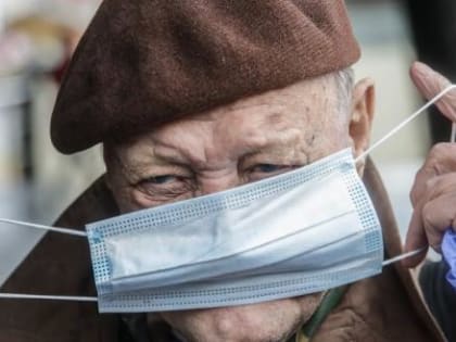 Глава Роспотребнадзора подняла вопрос о введении масочного режима в России