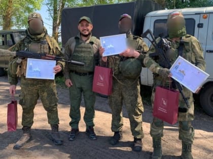 Глава Вологды Юрий Сапожников передал груз помощи мобилизованным вологжанам