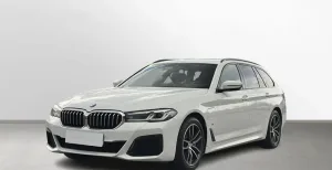 BMW Seria 5 530e xDrive M Sport sport-aut