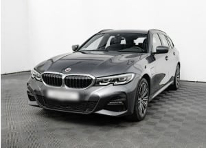 BMW Seria 3 330e xDrive M Sport sport-aut