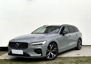 Volvo V60 V60 B4 B Plus Dark aut