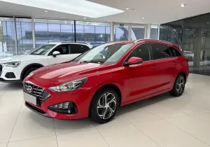 Hyundai i30 i30 1.6 D Comfort DCT