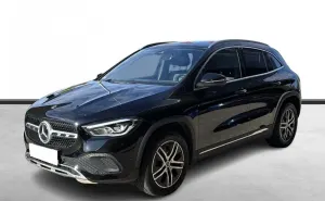 Mercedes-Benz  GLA 200 Progressive
