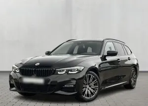BMW Seria 3 330i xDrive M Sport sport-aut