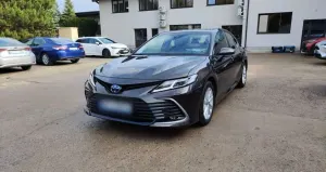 Toyota Camry 2.5 Hybrid Comfort CVT