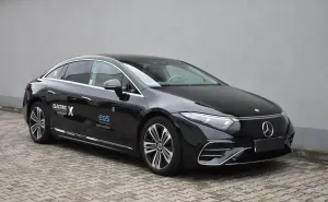 Mercedes-Benz  EQS 450 4-Matic Electric Art