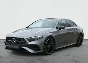 Mercedes-Benz Klasa A A 220 4-Matic AMG Line 8G-DCT