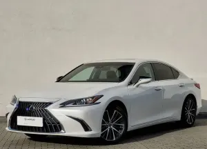 Lexus ES 300h Business Edition
