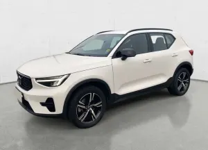 Volvo XC 40 XC40 B3 Plus Dark aut