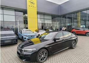 BMW Seria 5 530e xDrive aut