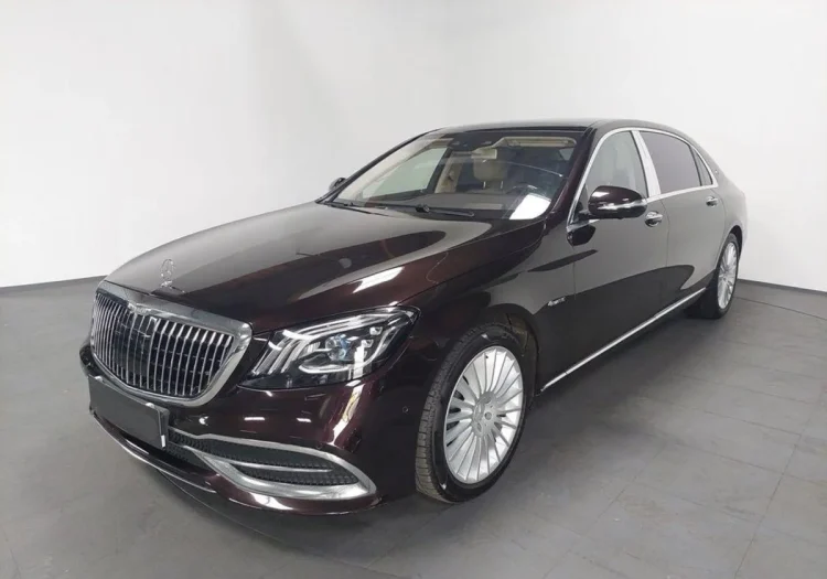 Maybach Klasa S Maybach S 560 4-Matic