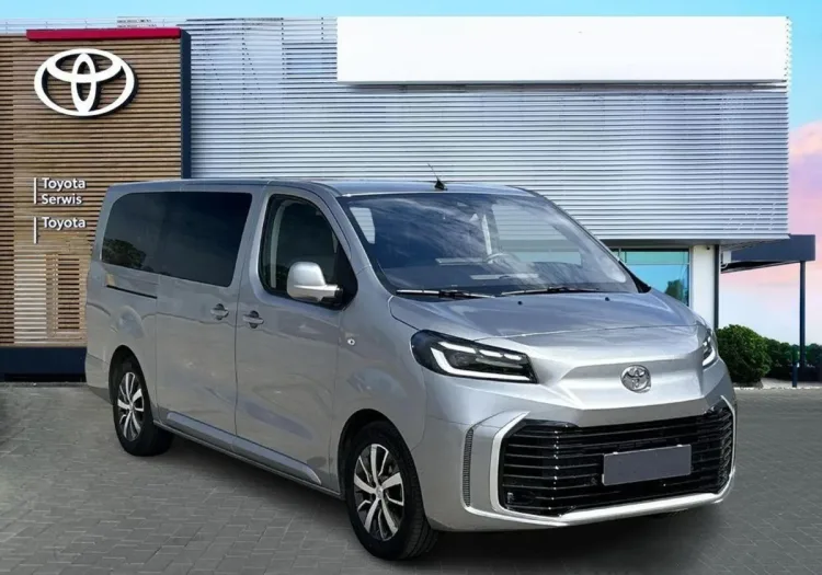 Toyota ProAce Proace Verso 2.0 D4-D Long Family aut