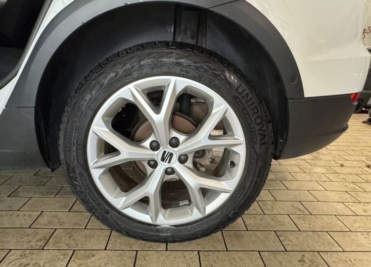 SEAT Arona Arona 1.0 TSI FR S&S DSG