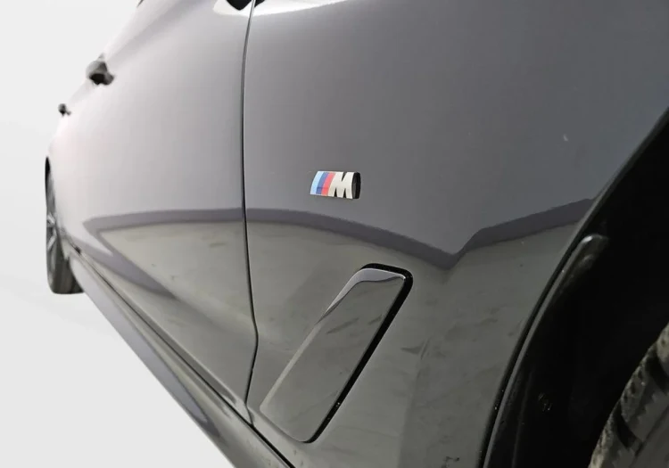 BMW Seria 5 M550i xDrive aut