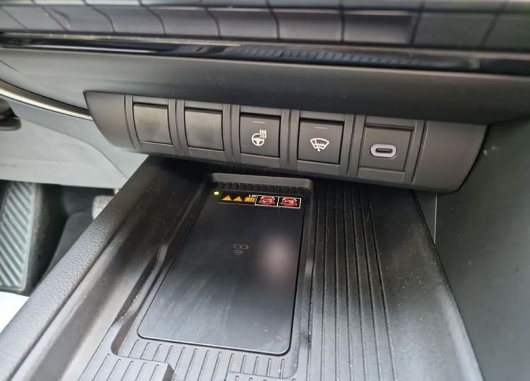 Toyota C-HR C-HR 2.0 Hybrid Executive