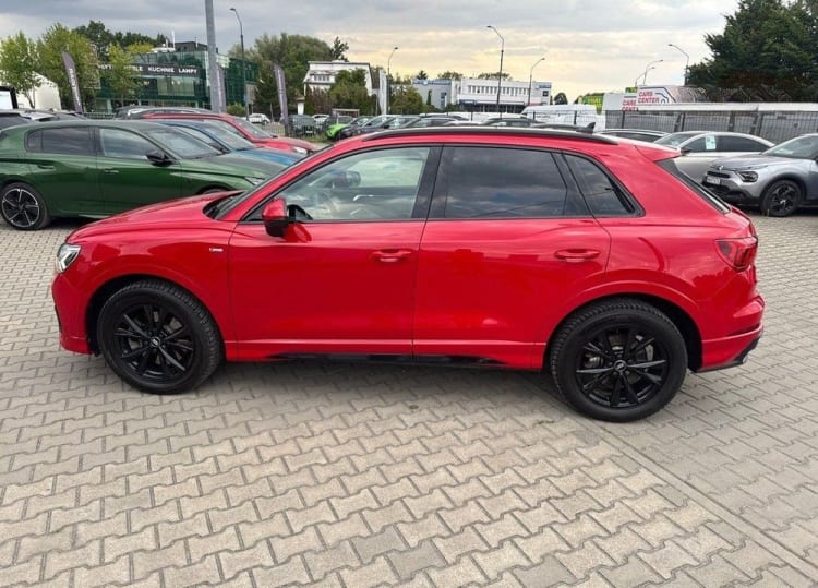 Audi Q3 Q3 40 TFSI Quattro S Line S tronic