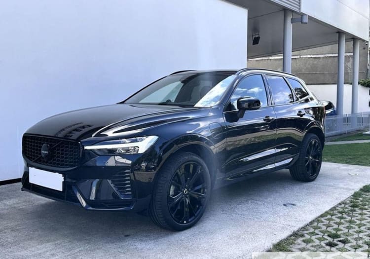 Volvo XC 60 XC 60 T6 Plug-In Hybrid AWD Plus Black Edition aut