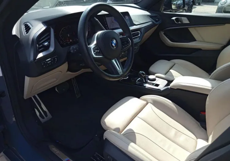 BMW Seria 2 220i M Sport aut