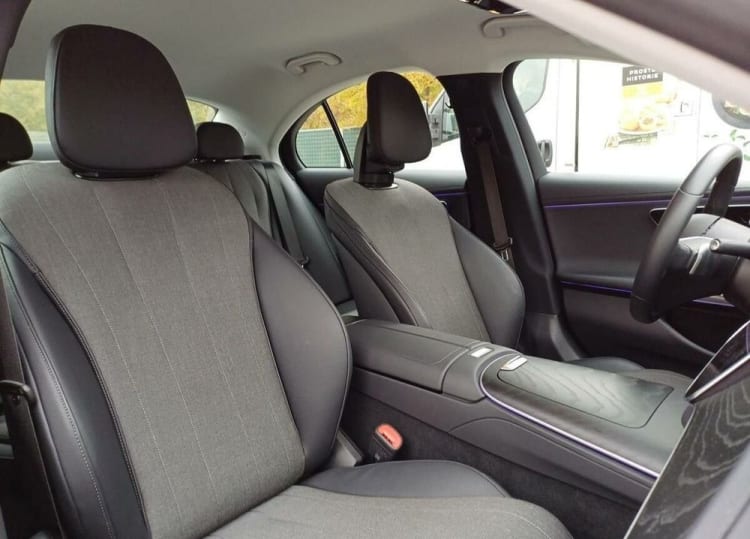 Mercedes-Benz Klasa E E 220 d mHEV 4-Matic Avantgarde 9G-Tronic