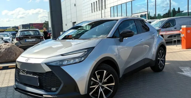 Toyota C-HR C-HR 1.8 Hybrid Style