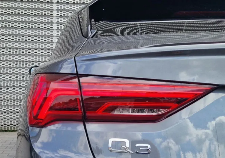 Audi Q3 Q3 35 TFSI mHEV S Line S tronic