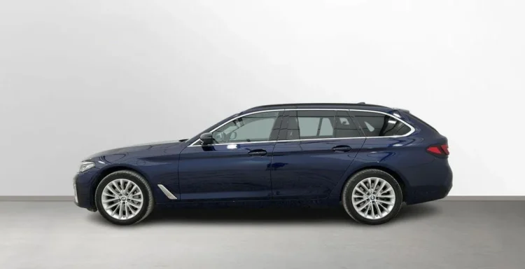 BMW Seria 5 530i xDrive mHEV aut