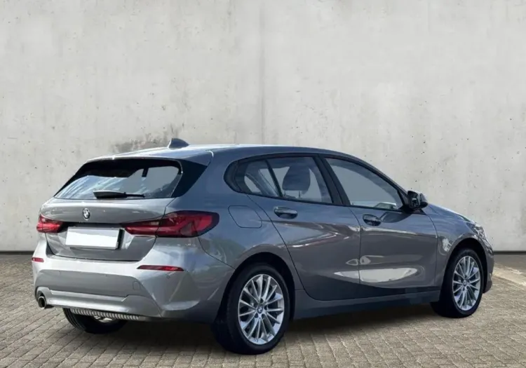 BMW Seria 1 118i Advantage aut