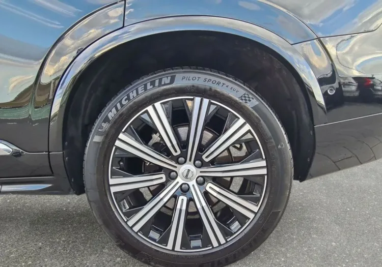 Volvo XC 90 XC 90 B5 B AWD Plus Bright 7os aut