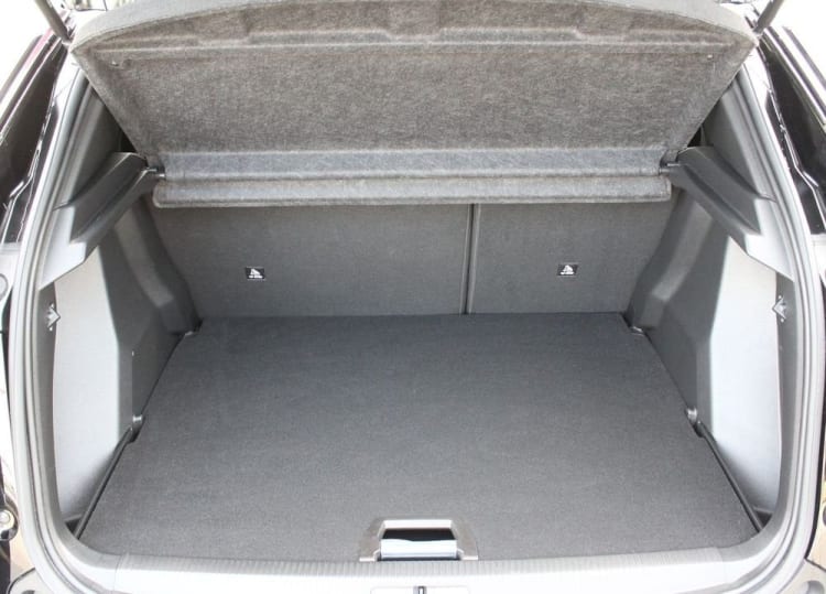 Peugeot 2008 2008 PureTech 130 Allure S&S EAT8