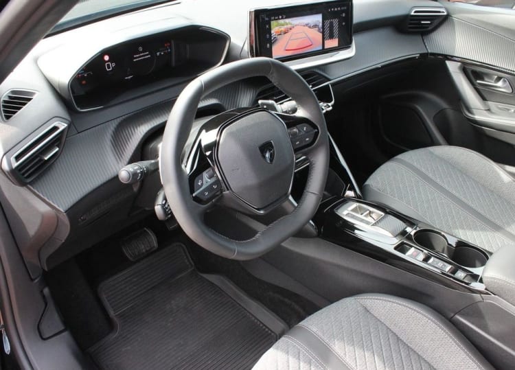 Peugeot 2008 2008 PureTech 130 Allure S&S EAT8