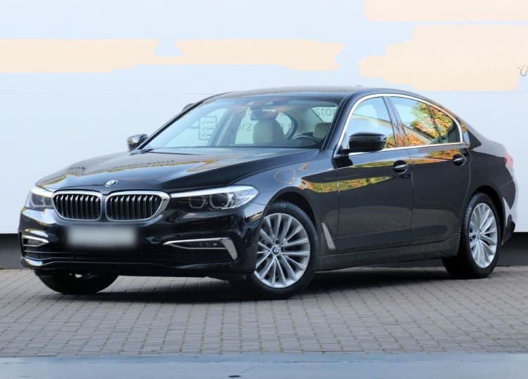 BMW Seria 5 520d xDrive Luxury Line aut
