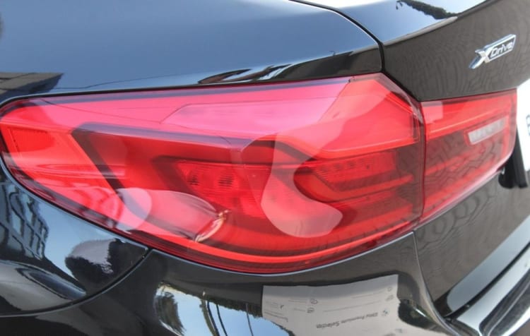 BMW Seria 5 520d xDrive Luxury Line aut