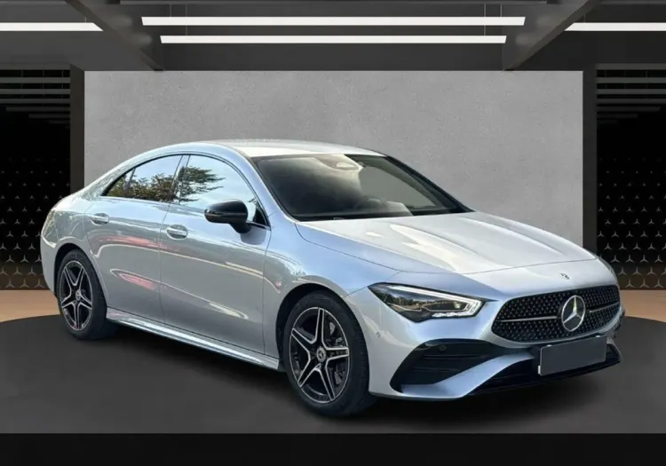 Mercedes-Benz CLA CLA 200 mHEV AMG Line 7G-DCT