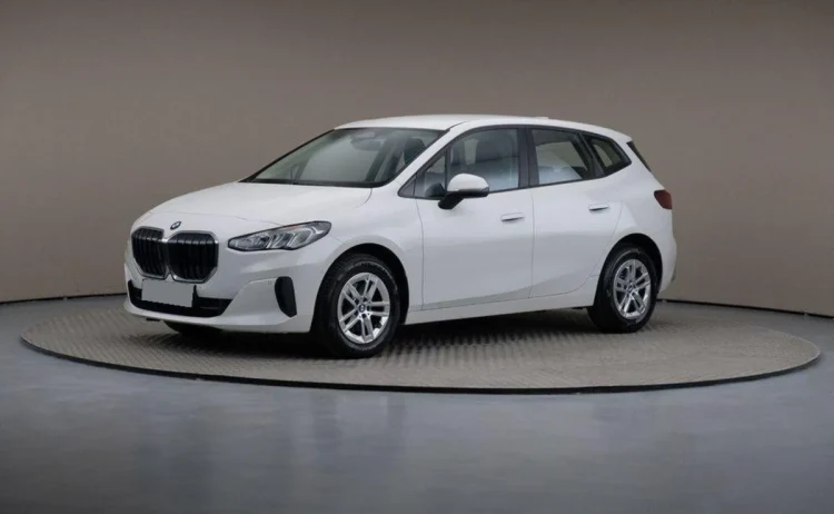 BMW Seria 2 218i sport-aut