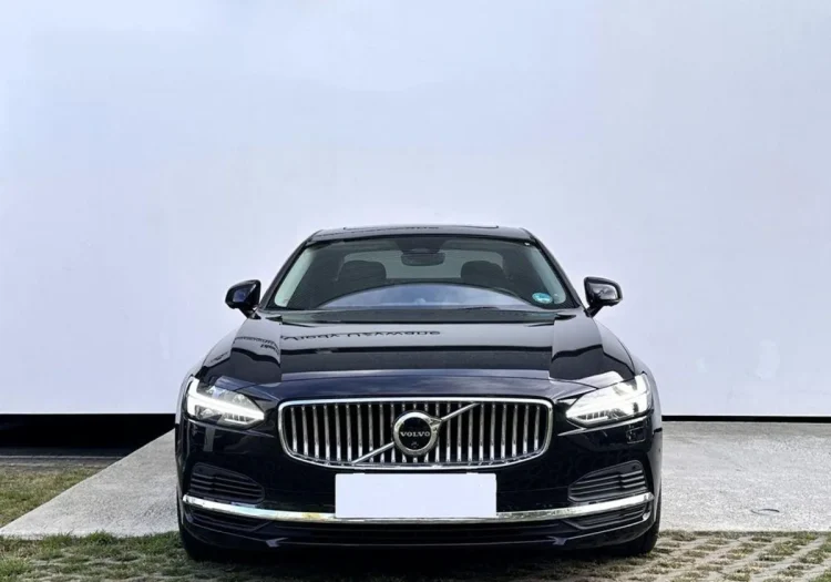 Volvo S90 S90 T8 AWD Plug-In Hybrid Ultimate Bright aut