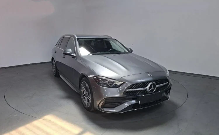Mercedes-Benz Klasa C C 300 de PHEV 4-Matic AMG