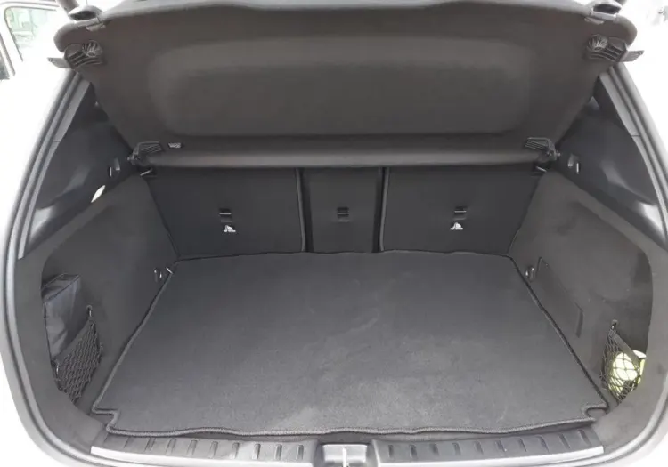 Mercedes-Benz EQA EQA 300 4-Matic AMG Line