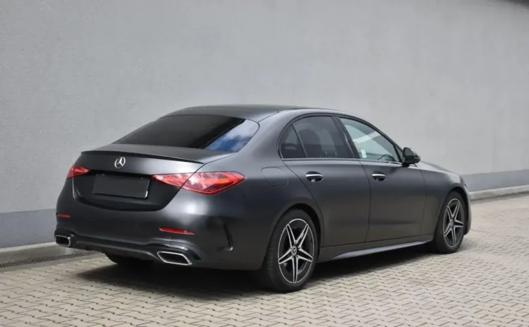 Mercedes-Benz Klasa C C 220 d mHEV 4-Matic AMG