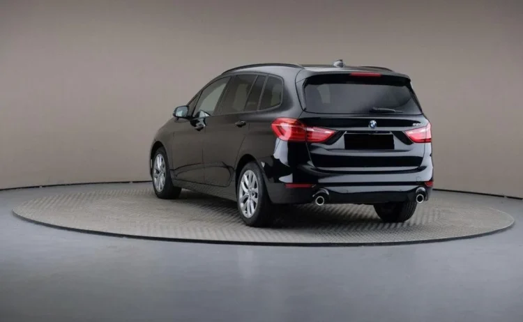 BMW Seria 2 220i GT Advantage aut