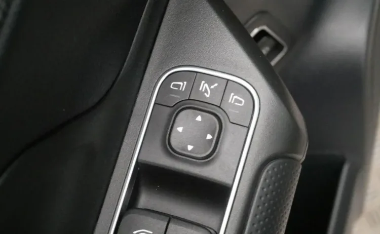 Mercedes-Benz GLB GLB 200 7G-DCT