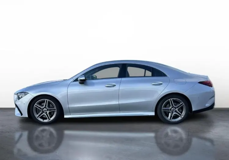 Mercedes-Benz CLA CLA 200 AMG Line 7G-DCT